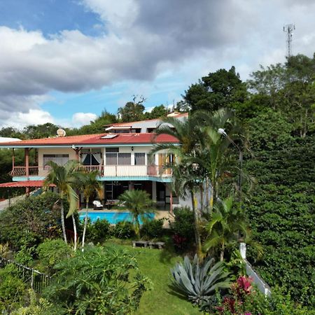 Loma Tranquila Aparthotel Pilas Exterior photo