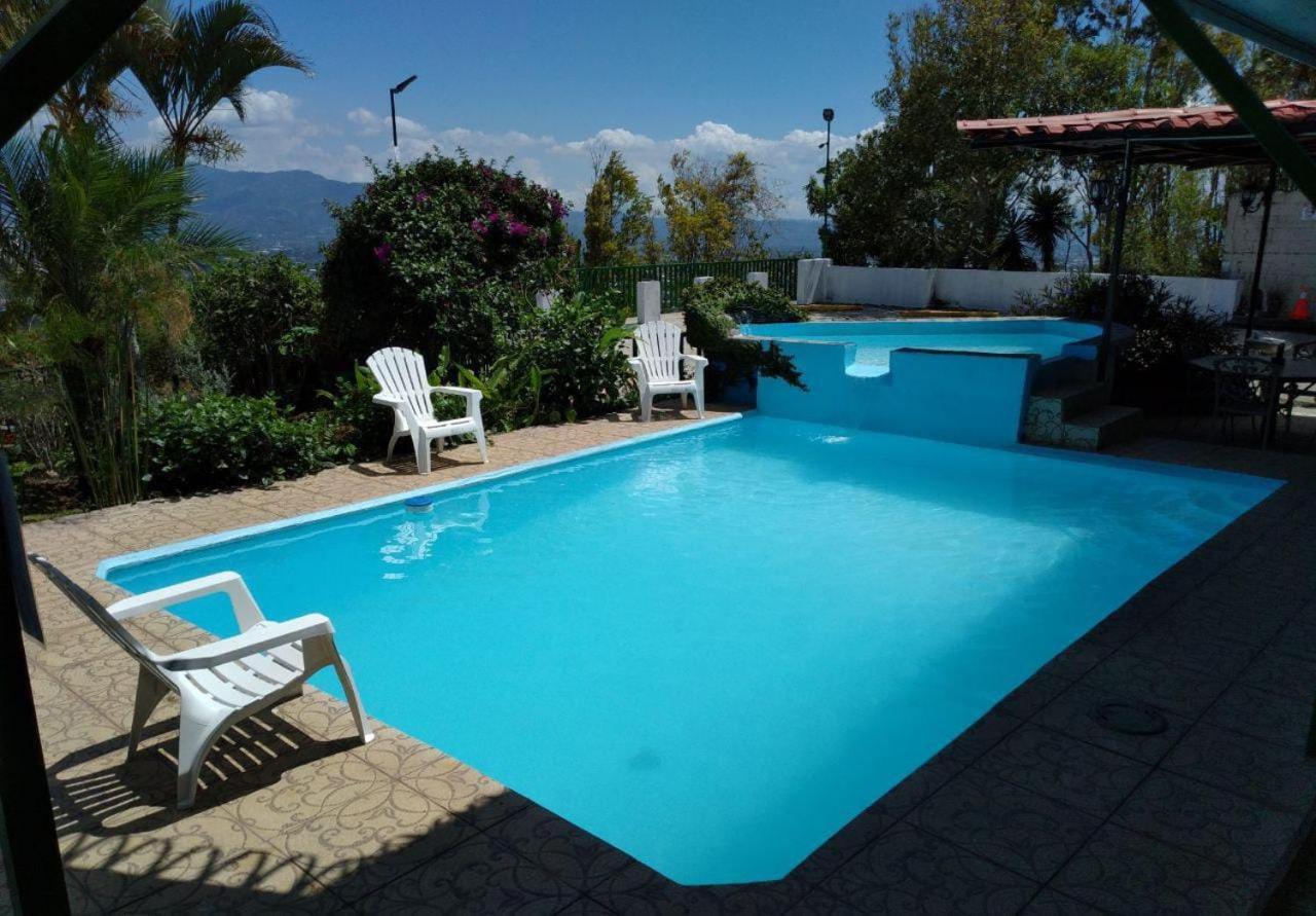 Loma Tranquila Aparthotel Pilas Exterior photo